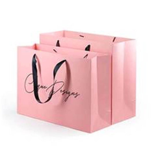 Sacos de papel impressos personalizados por atacado com logotipo Sacos de compras de presente de luxo boutique fabricante de sacolas de euro